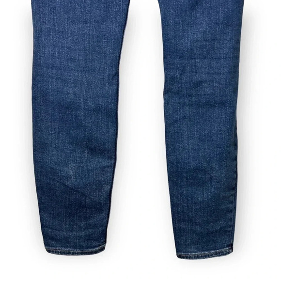 Calvin Klein Jeans Mid Rise Skinny Blue Jean - Picture 6 of 10